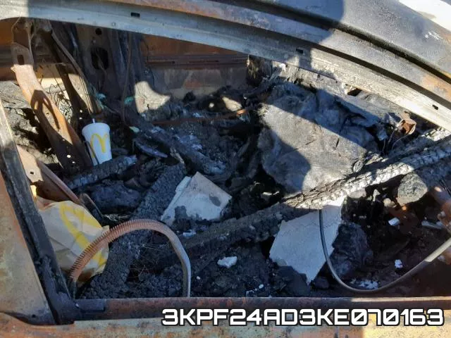 3KPF24AD3KE070163 фото 6