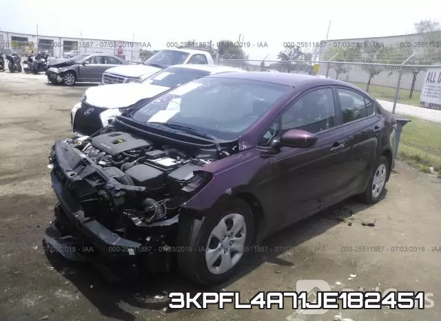 3KPFL4A71JE182451 фото 3