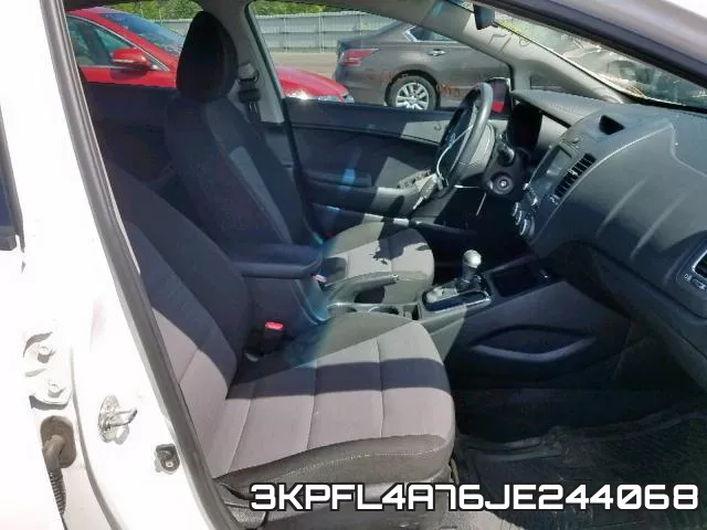 3KPFL4A76JE244068 фото 6