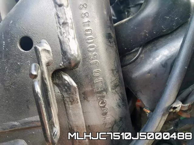 MLHJC7510J5000488 фото 2