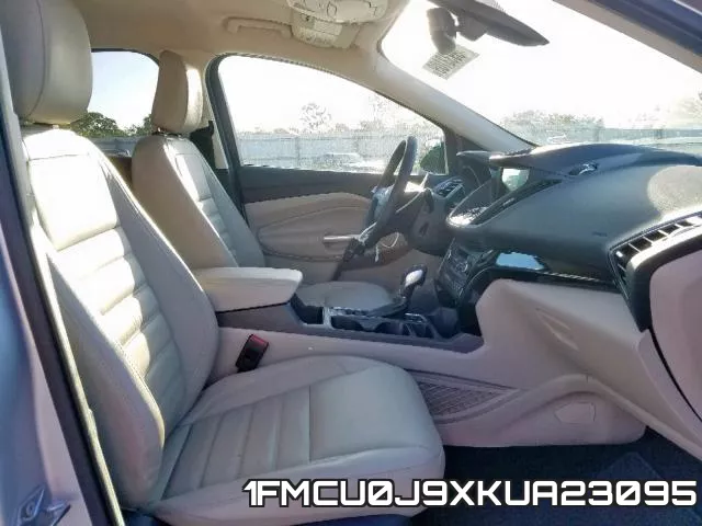 1FMCU0J9XKUA23095 фото 6