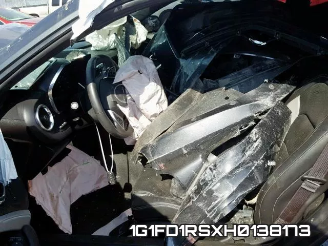 1G1FD1RSXH0138173 фото 6