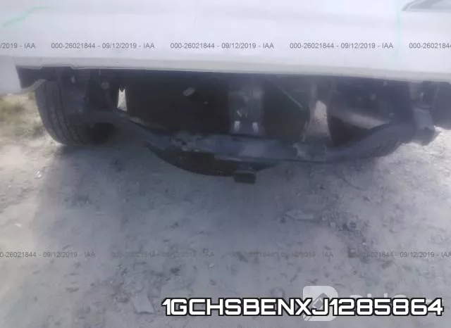 1GCHSBENXJ1285864 фото 7