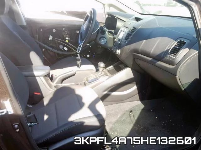 3KPFL4A75HE132601 фото 6