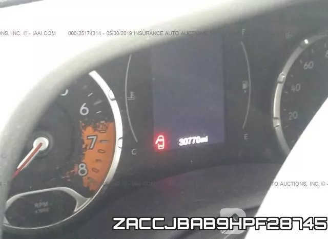 ZACCJBAB9HPF28745 фото 8