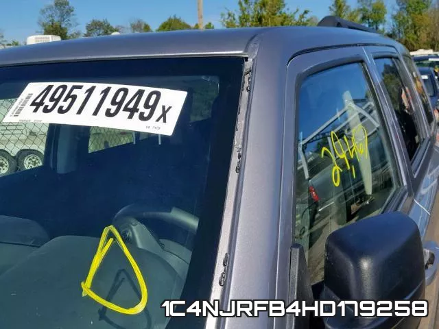 1C4NJRFB4HD179258 фото 2