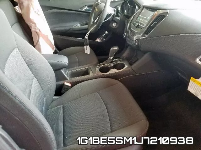 1G1BE5SM1J7210938 фото 6