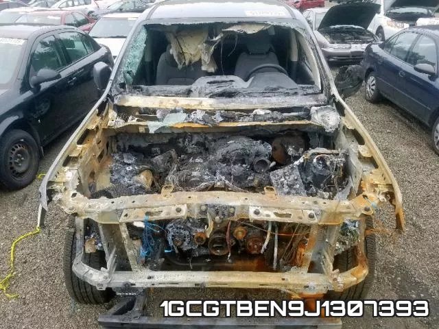 1GCGTBEN9J1307393 фото 10