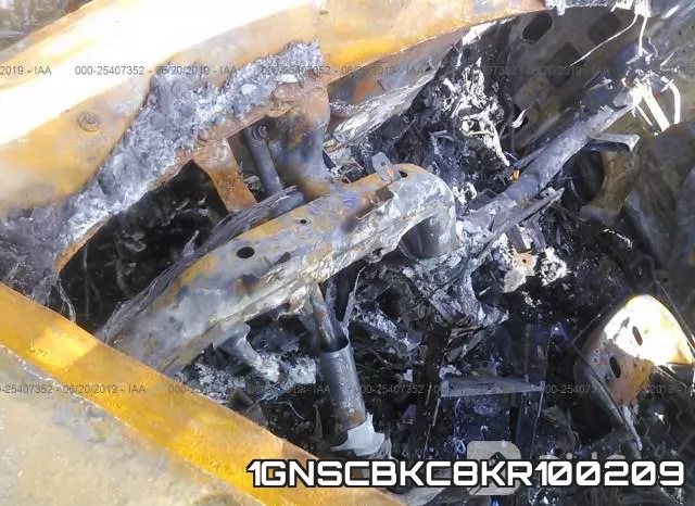 1GNSCBKC8KR100209 фото 8