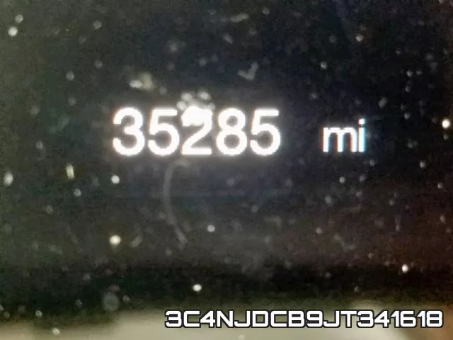 3C4NJDCB9JT341618 фото 9