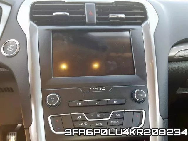 3FA6P0LU4KR208234 фото 10
