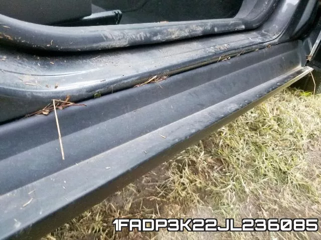 1FADP3K22JL236085 фото 10