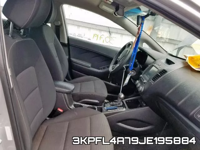 3KPFL4A79JE195884 фото 6