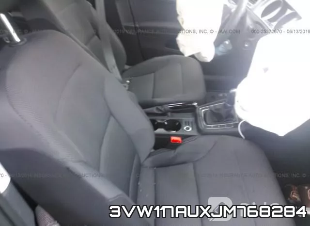 3VW117AUXJM768284 фото 6