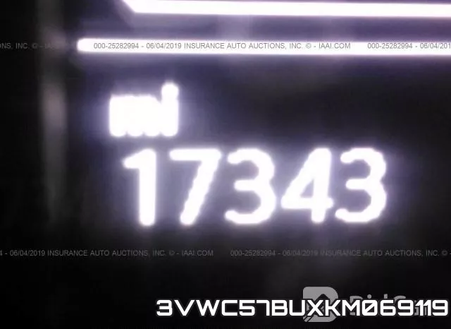 3VWC57BUXKM069119 фото 8
