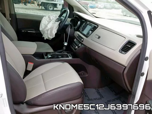 KNDME5C12J6397696 фото 6