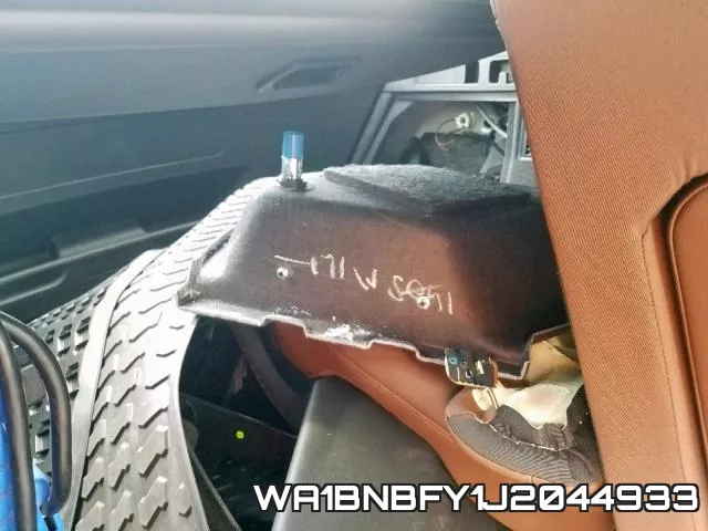 WA1BNBFY1J2044933 фото 10