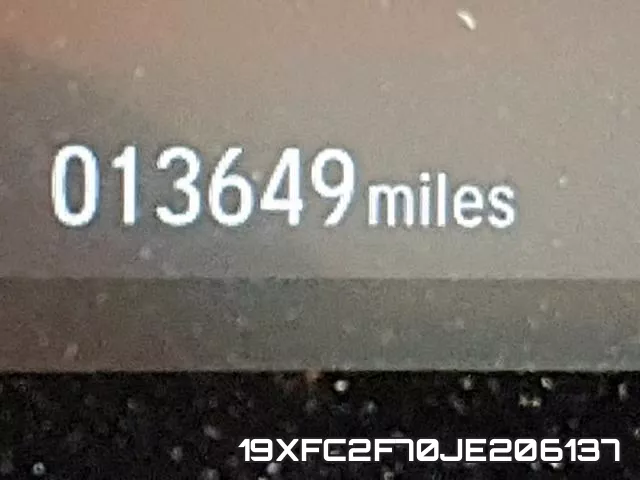19XFC2F70JE206137 фото 9