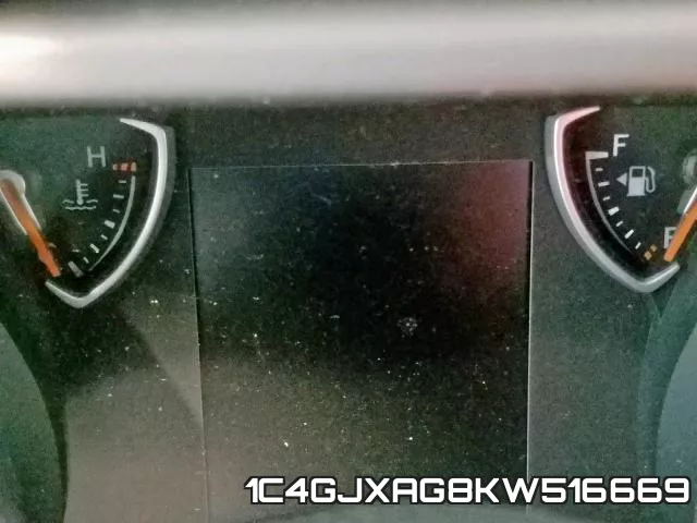1C4GJXAG8KW516669 фото 8