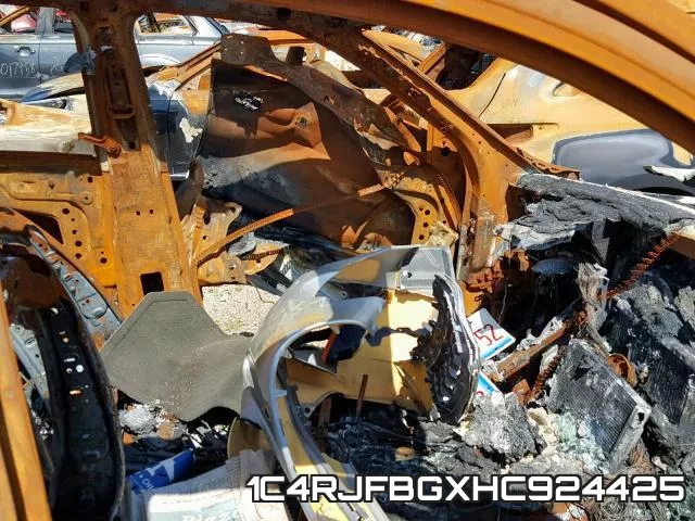 1C4RJFBGXHC924425 фото 6