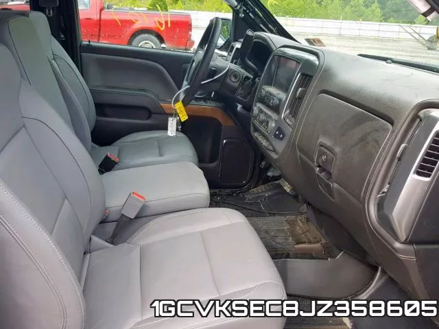 1GCVKSEC8JZ358605 фото 6