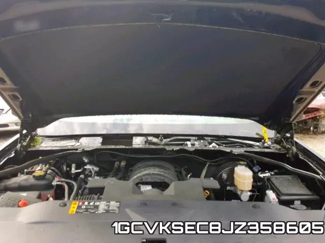 1GCVKSEC8JZ358605 фото 8
