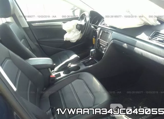 1VWAA7A34JC049055 фото 6