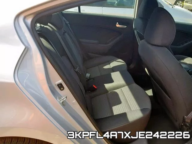 3KPFL4A7XJE242226 фото 7