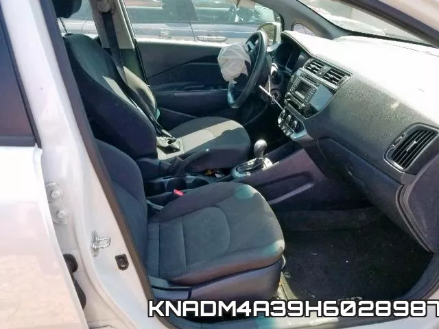 KNADM4A39H6028987 фото 6