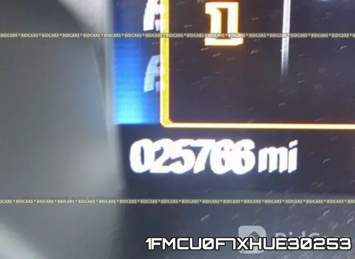 1FMCU0F7XHUE30253 фото 8