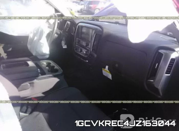 1GCVKREC4JZ163044 фото 6