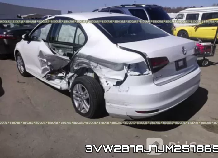 3VW2B7AJ7JM257865 фото 4