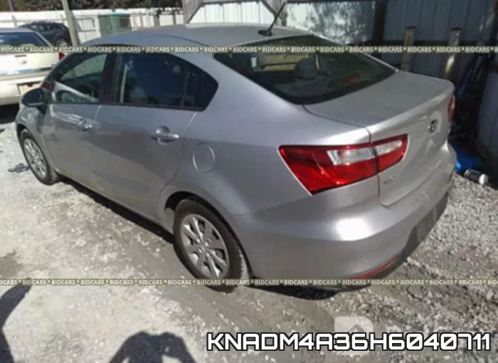 KNADM4A36H6040711 фото 3