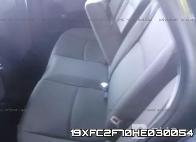 19XFC2F70HE030054 фото 9