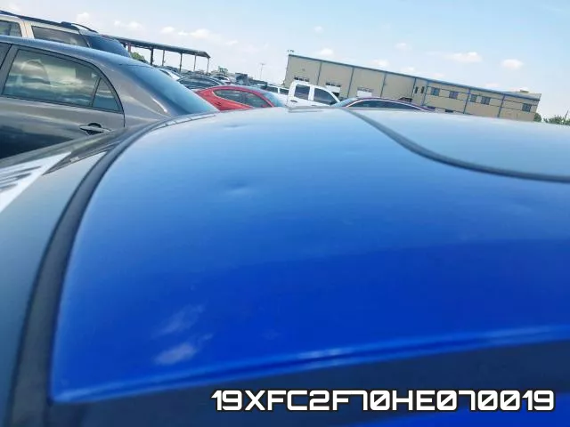 19XFC2F70HE070019 фото 10