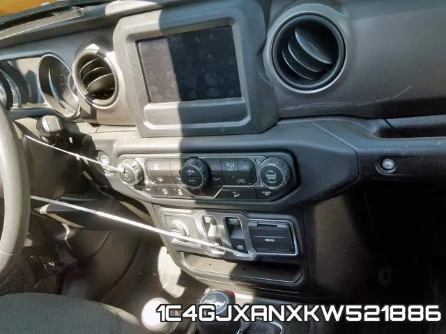 1C4GJXANXKW521886 фото 10