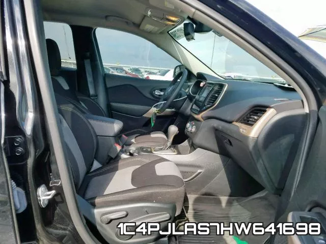 1C4PJLAS7HW641698 фото 6