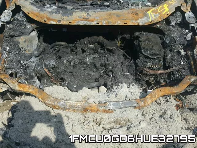 1FMCU0GD6HUE32795 фото 8