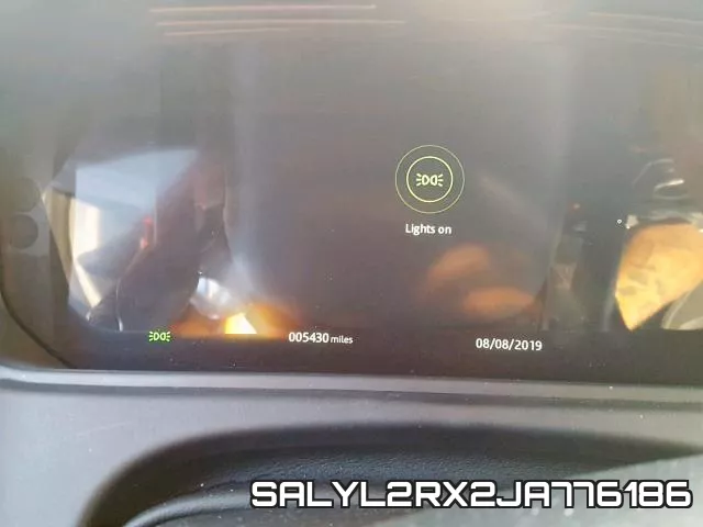 SALYL2RX2JA776186 фото 9