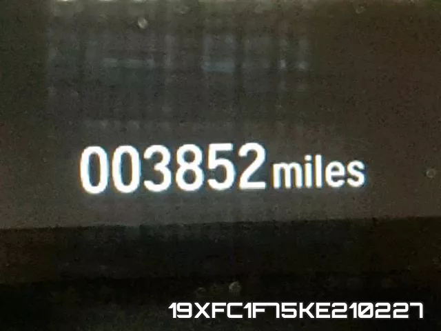 19XFC1F75KE210227 фото 9