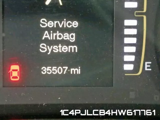 1C4PJLCB4HW617761 фото 9