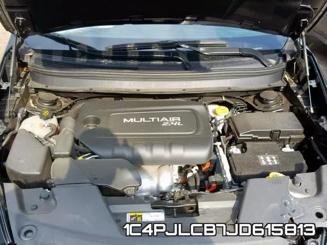 1C4PJLCB7JD615813 фото 8