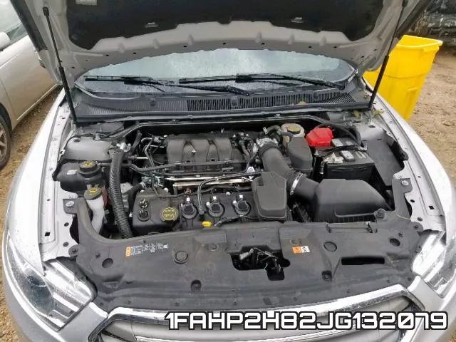 1FAHP2H82JG132079 фото 8