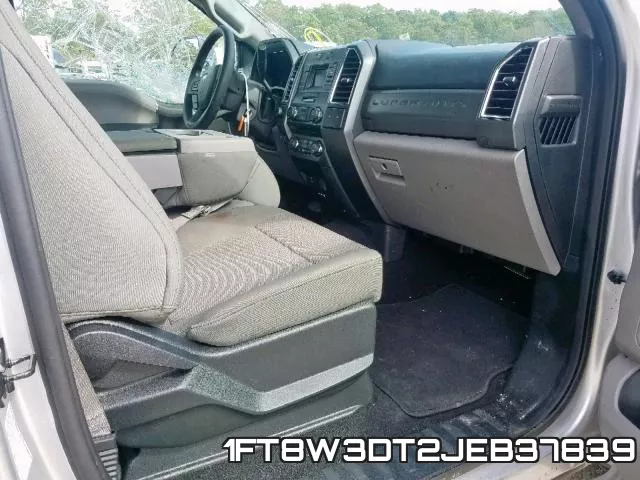1FT8W3DT2JEB37839 фото 6