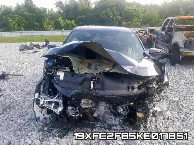 19XFC2F85KE017851 фото 10