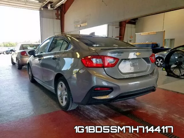 1G1BD5SM7H7144117 фото 4