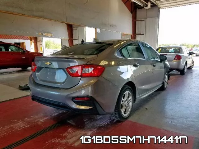 1G1BD5SM7H7144117 фото 5