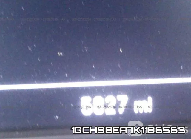 1GCHSBEA7K1186563 фото 8