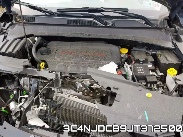 3C4NJDCB9JT372500 фото 8