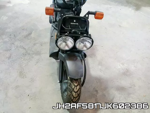JH2AF5817JK602386 фото 2
